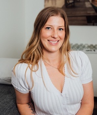 Book an Appointment with Alexandra Ratzke for Acupuncture