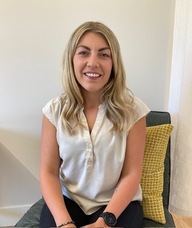 Book an Appointment with Eva Jackman for Physiotherapy