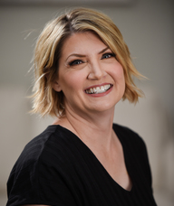 Book an Appointment with Sharissa Lutz for Comprehensive Aesthetic Consultation