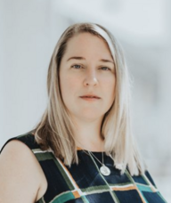 Book an Appointment with Nicole Powell for Intuitive/Mediumship Reading 50 Minutes