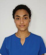 Book an Appointment with Zuri R at RMT Program - Therapeutic Massage Student Clinic (402 Richards Street West)