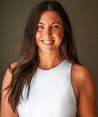 Book an Appointment with Dr. Brooke Earley for Chiropractic