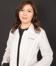 Book an Appointment with Dr. Amanda Lau for Consultation