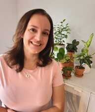 Book an Appointment with Anna Costa Pereira Marques for Massage Therapy