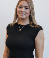 Book an Appointment with Dakota Thompson at Fluid Salon