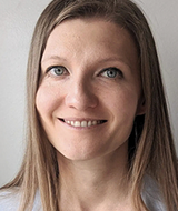 Book an Appointment with Karolina Taracha at Online (Video or Phone)