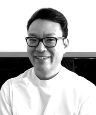 Book an Appointment with Woong (Mike) Park for Traditional Chinese Medicine / Acupuncture