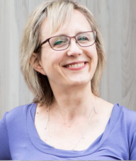 Book an Appointment with Barbara Poczyniak for Acupuncture