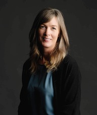 Book an Appointment with Elsaby Johnstone for Registered Clinical Social Worker