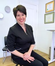 Book an Appointment with Dr. Ève Laferrière, Chiropraticienne for Chiropratique