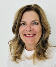 Book an Appointment with Dr. Linda Newton-Leo for Chiropractic