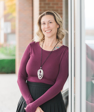 Book an Appointment with Ms. Lisa Lloyd for PEMF Therapy