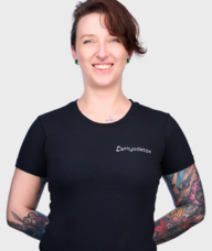 Book an Appointment with Dee MacNiven for Massage Therapy