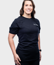 Book an Appointment with Lindsay Nicholson for Chiropractic